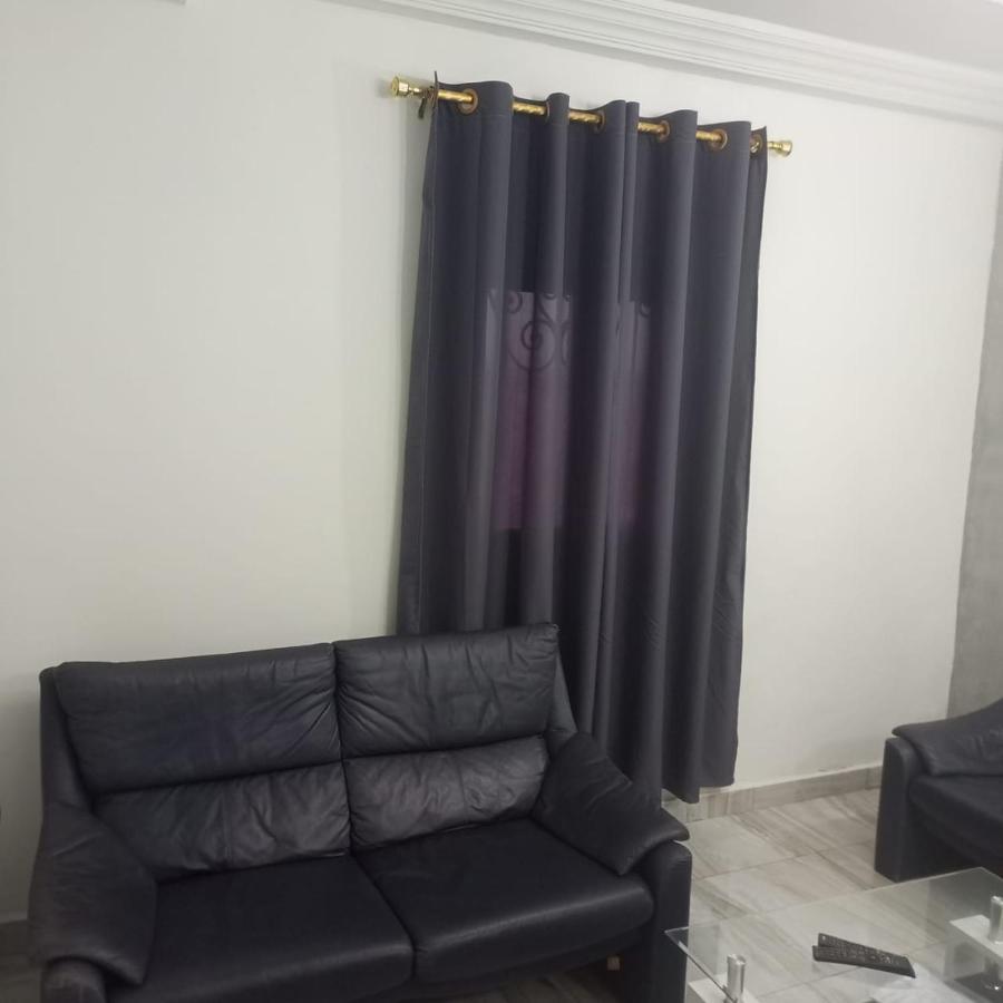 Residence 2K Studio Meuble-Chapelle Symbock-Gardien-Wifi-Location Vehicule Yaoundé Buitenkant foto